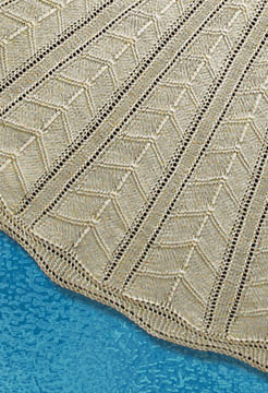 Scallop Sea Shawl - Close-up